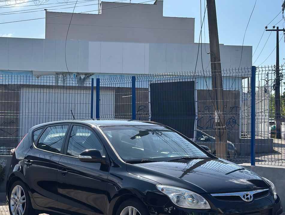 Hyundai i30 2.0 16V 145cv 5p Aut.