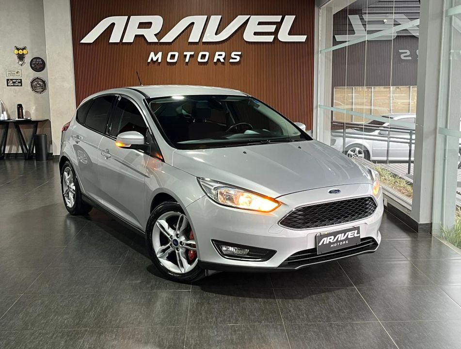 Ford Focus 1.6 S/SE/SE Plus Flex 8V/16V  5p
