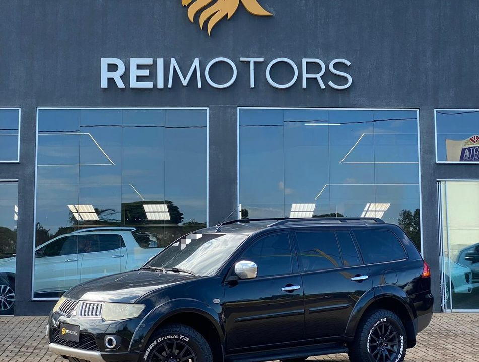 Mitsubishi Pajero DAKAR 3.2 4x4 T.I. Dies. 5p Aut.