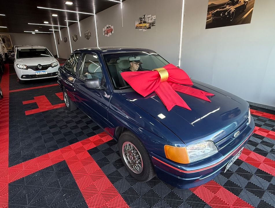 Ford Escort GLX 1.6i