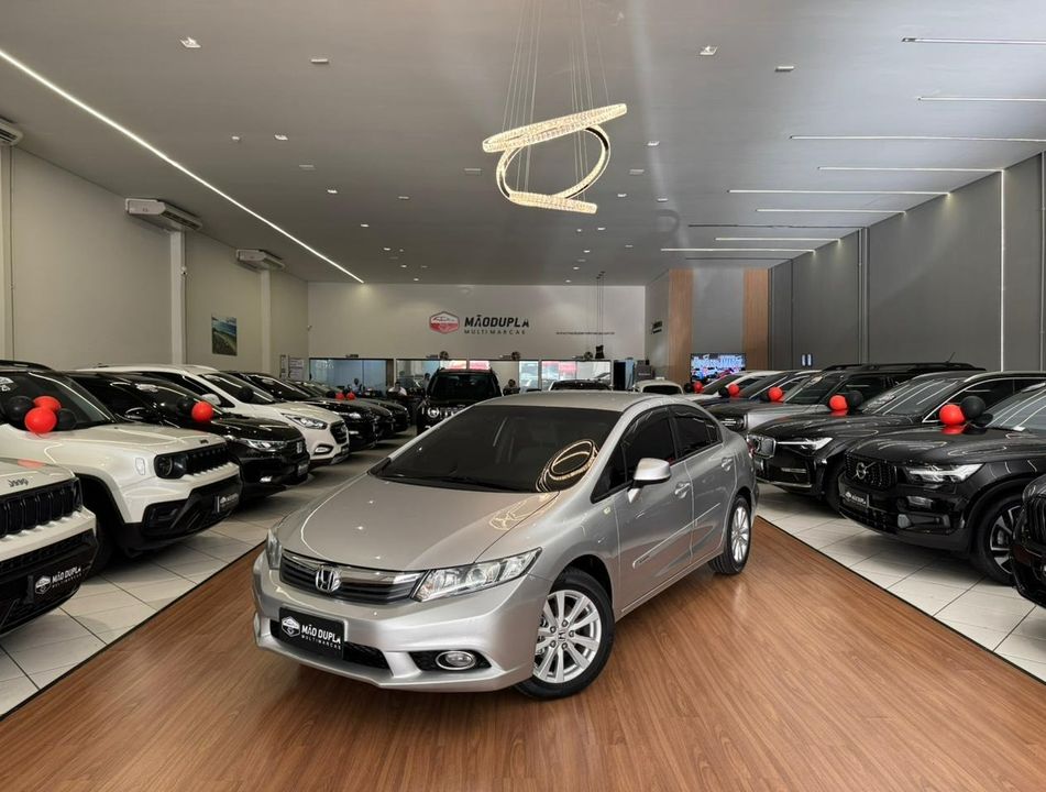 Honda Civic Sedan LXS 1.8/1.8 Flex 16V Aut. 4p