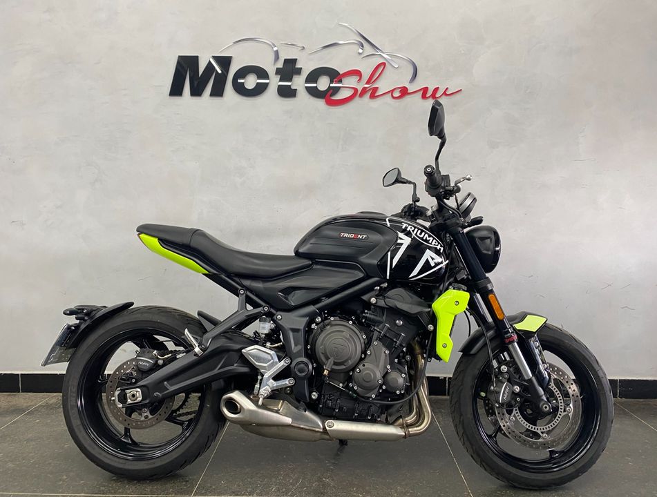 TRIUMPH TRIDENT 660