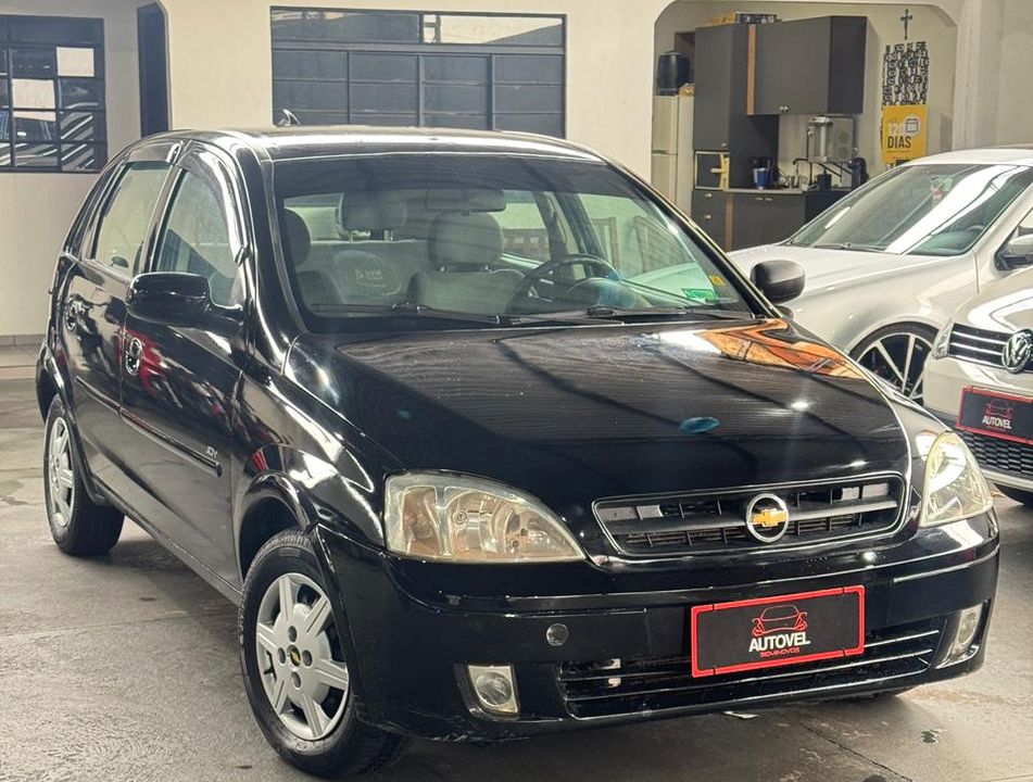 Chevrolet Corsa Sed. Joy 1.0/ 1.0 FlexPower 8V 4p