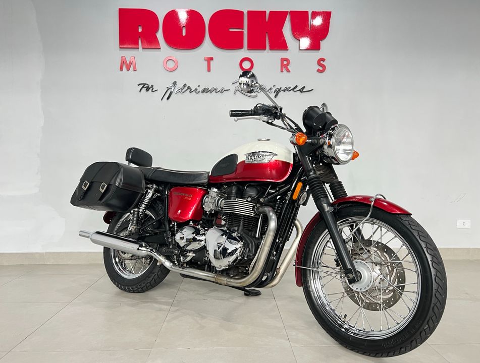 TRIUMPH BONNEVILLE T100 