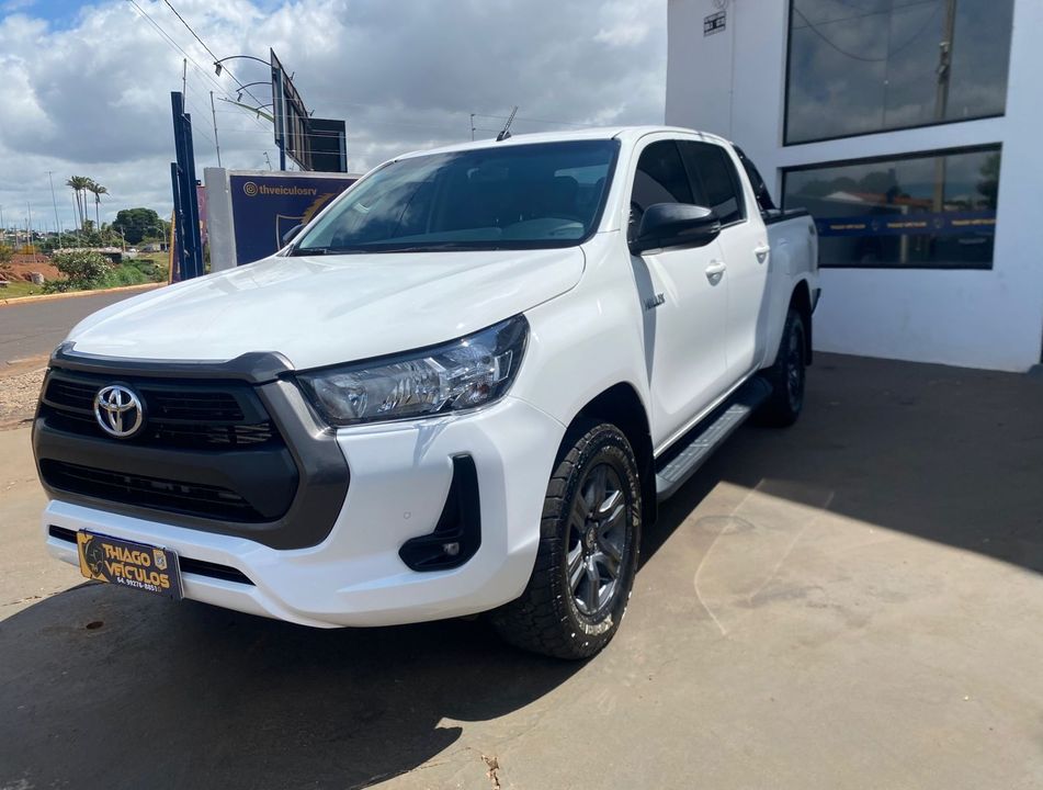 Toyota Hilux CD SR 4x4 2.8 TDI Diesel Aut.