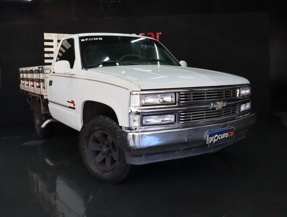 Chevrolet Silverado DLX 4.2 Diesel