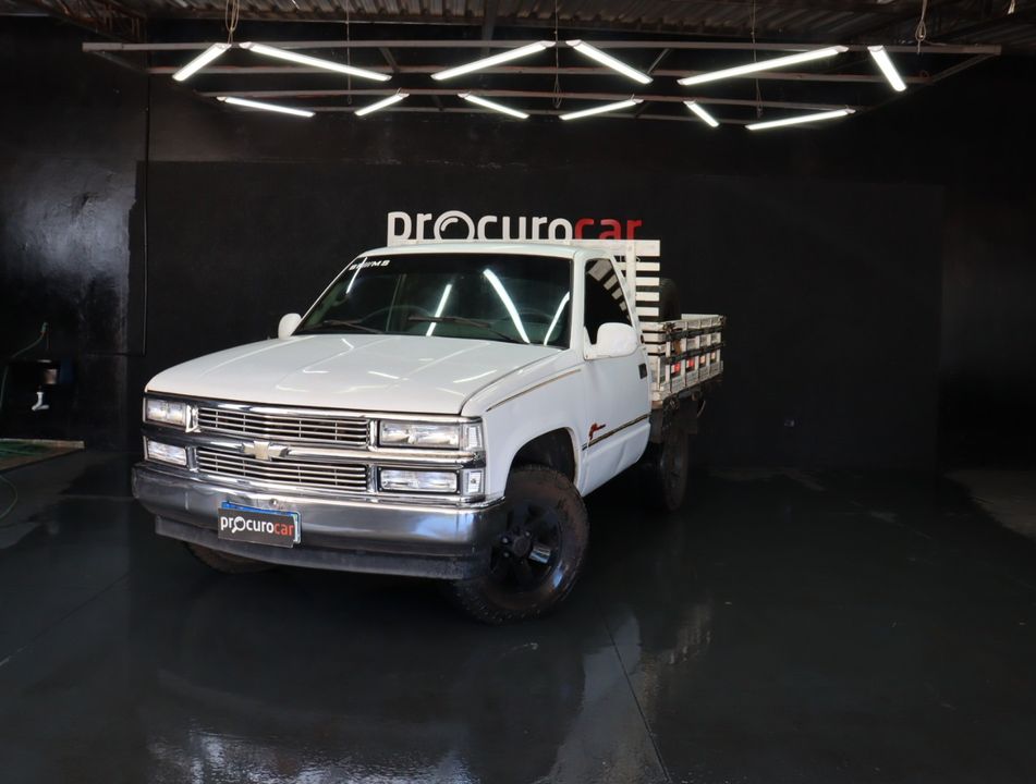 Chevrolet Silverado DLX 4.2 Diesel