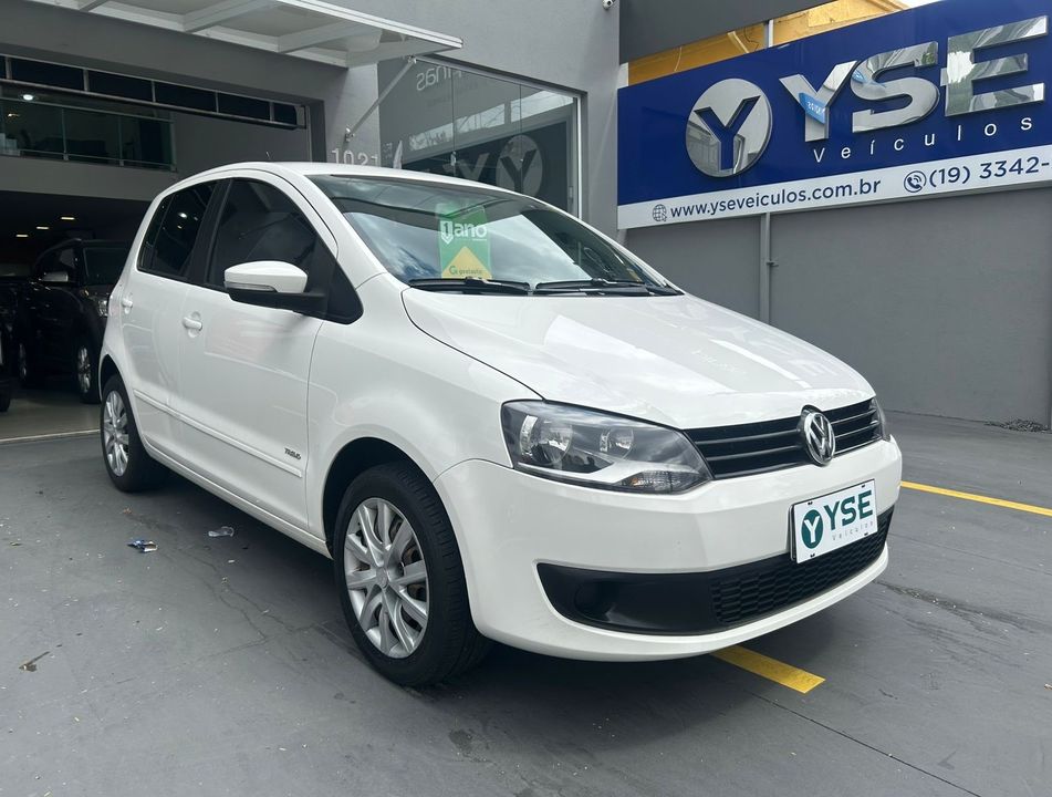 VolksWagen Fox 1.6 Mi Total Flex 8V 5p