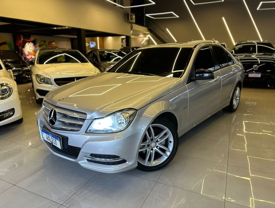 Mercedes C-180 CGI Classic 1.8 16V 156cv Aut.