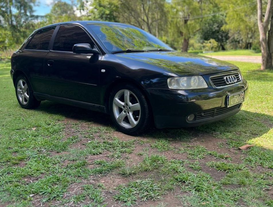 Audi A3 1.6 3p
