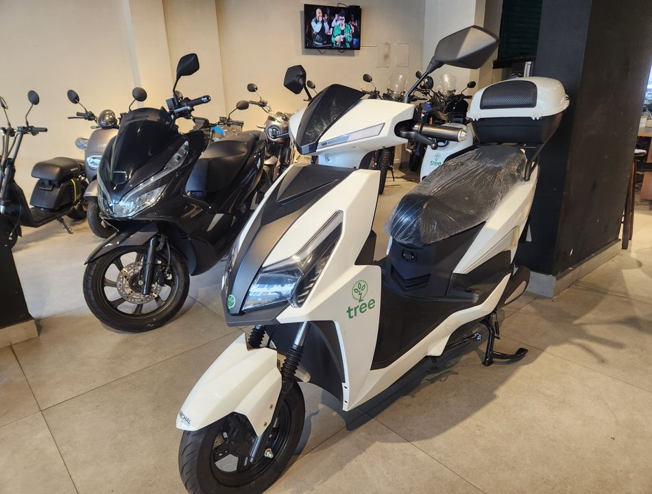 TREE AUTOPROPELIDO SPARK 1000W 