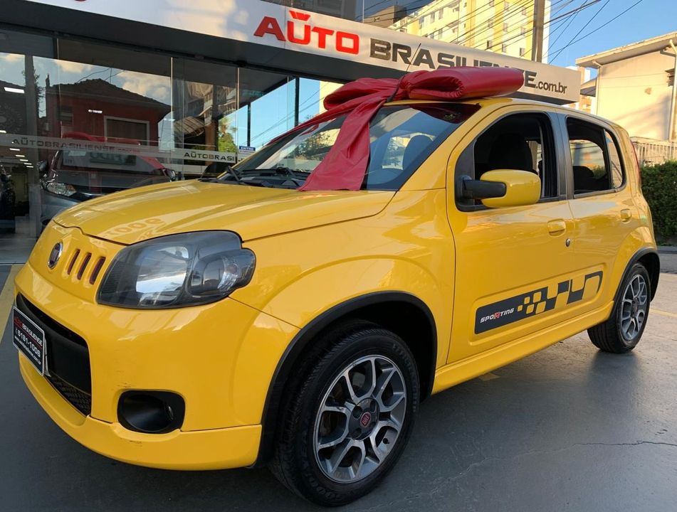 Fiat UNO SPORTING 1.4 EVO Fire Flex 8V 4p