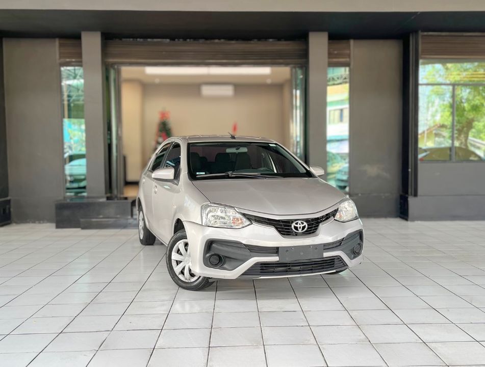 Toyota ETIOS XS Sedan 1.5 Flex 16V 4p Aut.