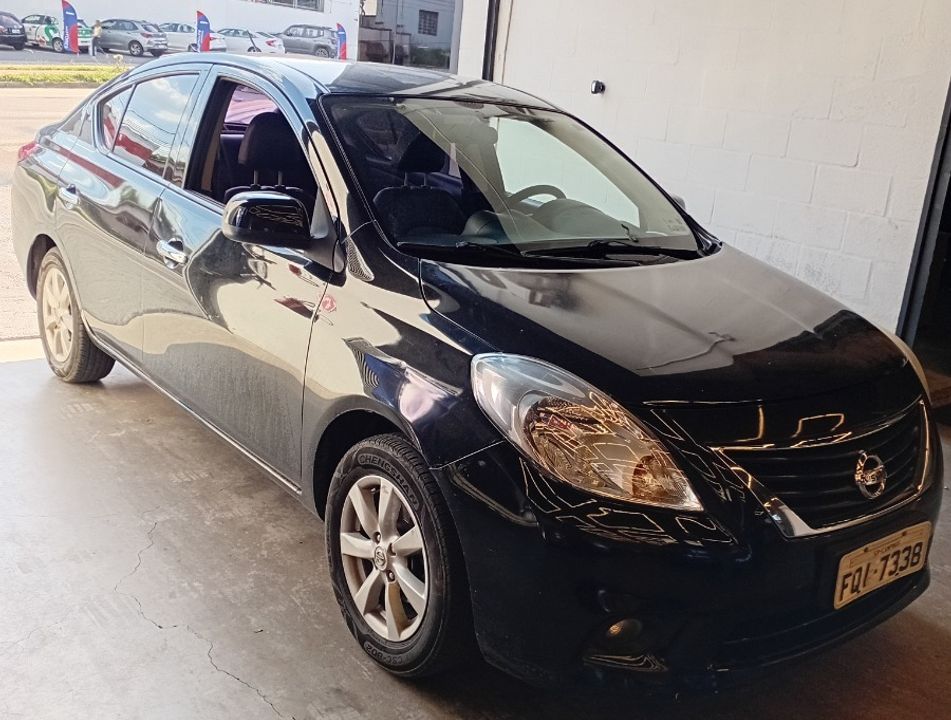Nissan VERSA S 1.6 16V Flex Fuel 4p Mec.