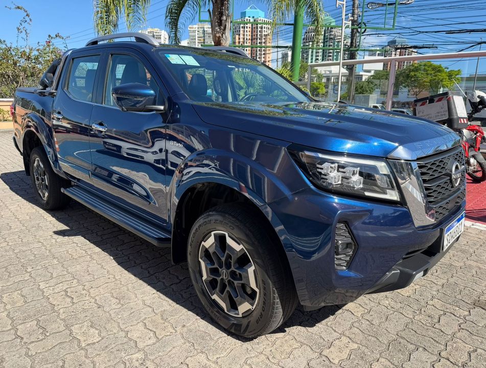 Nissan Frontier PLATI. CD  2.3 Bi-TB Dies.Aut.