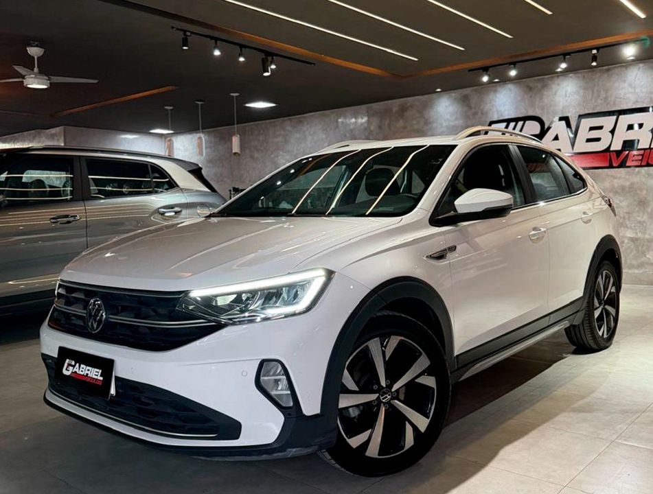 VolksWagen Nivus Highline 1.0 200 TSI Flex Aut.