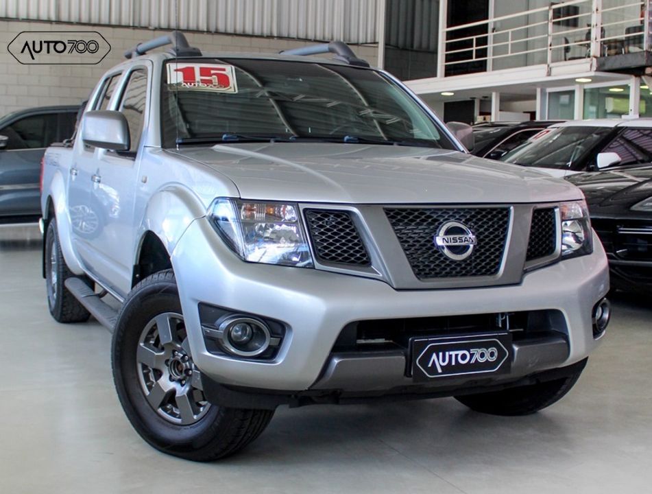 Nissan Frontier SV AT. CD 4x4 2.5 TB Dies. Aut.