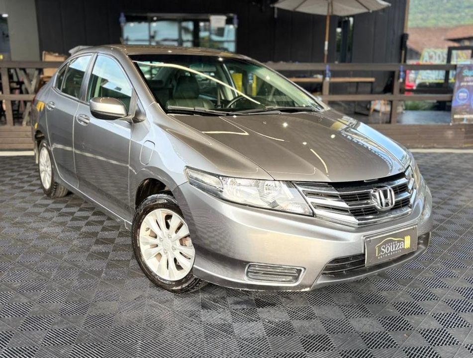 Honda CITY Sedan LX 1.5 Flex 16V 4p Aut.