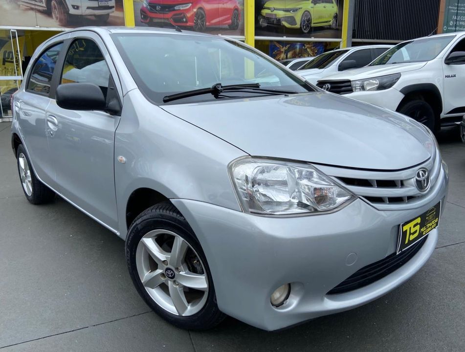 Toyota ETIOS X 1.3 Flex 16V 5p Mec.