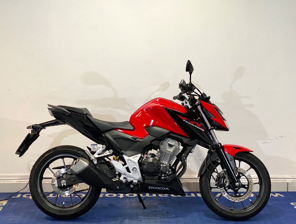 HONDA CB 300F Twister Flex