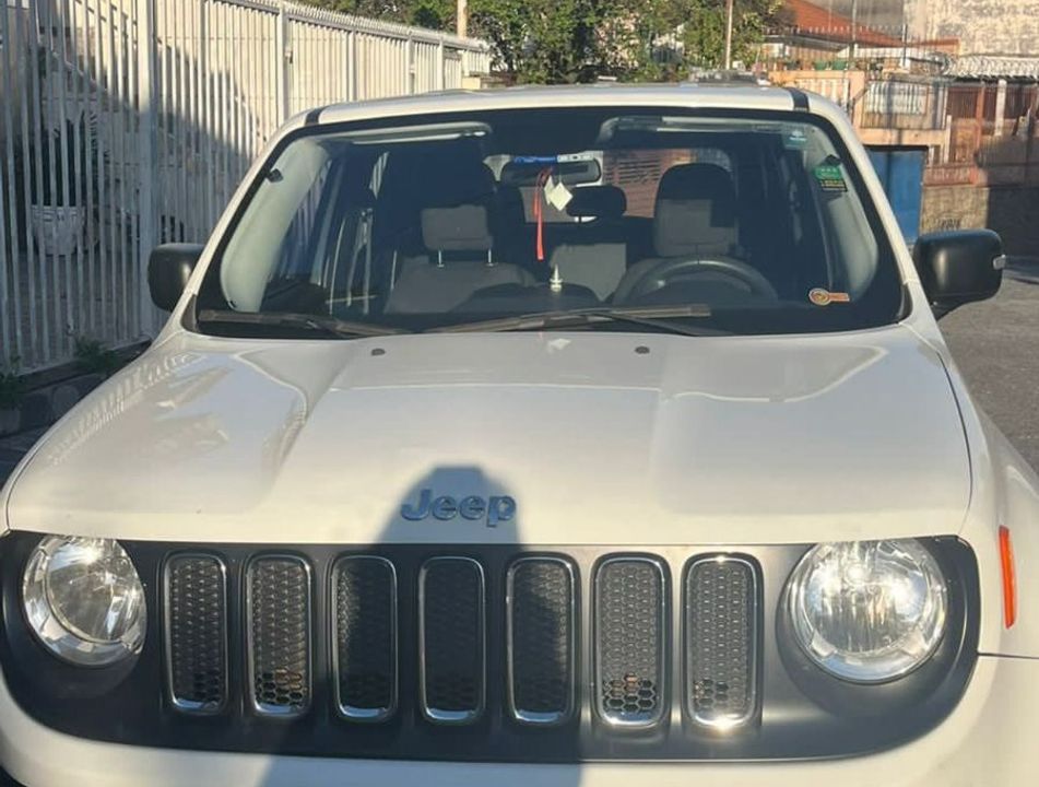 Jeep Renegade 1.8 4x2 Flex 16V Aut.