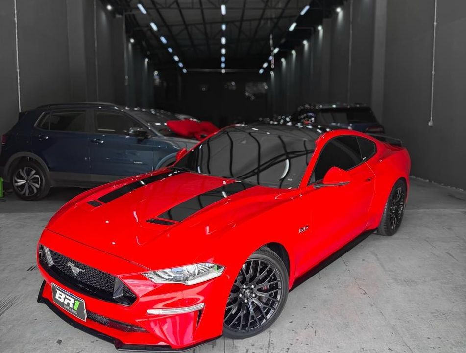 Ford Mustang GT Premium 5.0 V8