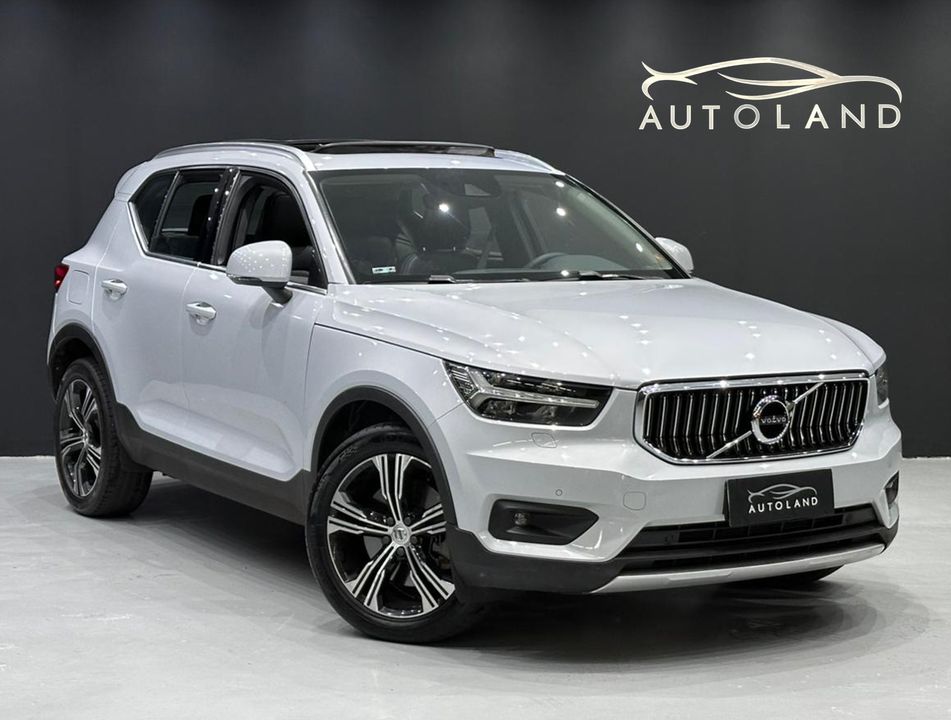 Volvo XC 40 T-5 INSCRIPTION 1.5 FWD (Híbrido)