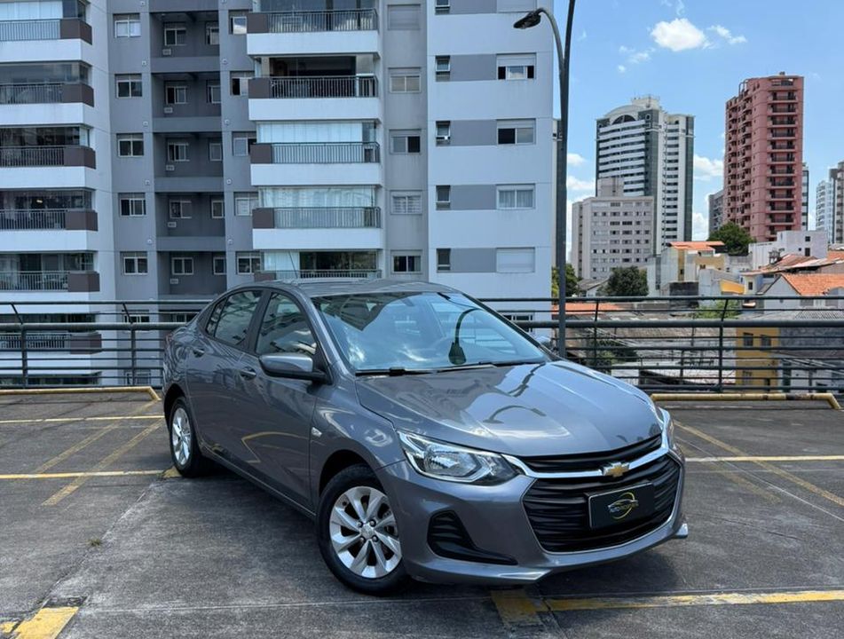 Chevrolet ONIX SEDAN Plus LT 1.0 12V Flex 4p Mec.