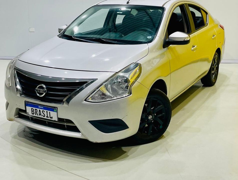 Nissan VERSA SV 1.6 16V FlexStart 4p Mec.