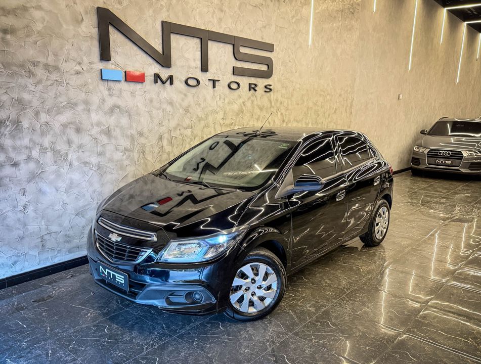 Chevrolet ONIX HATCH LT 1.0 8V FlexPower 5p Mec.