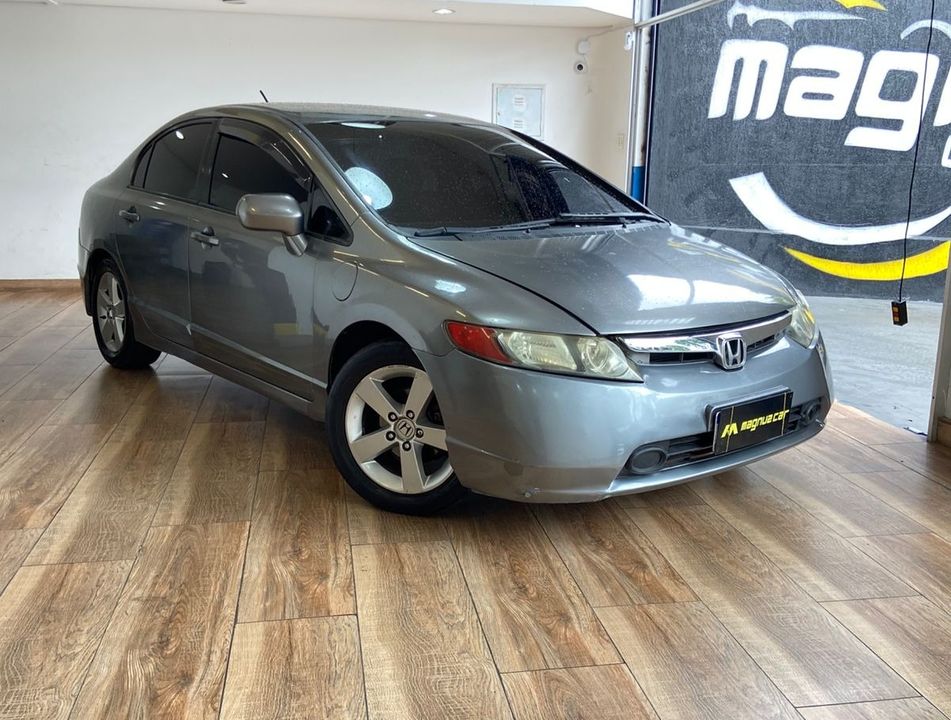 Honda Civic Sedan LXS 1.8/1.8 Flex 16V Aut. 4p