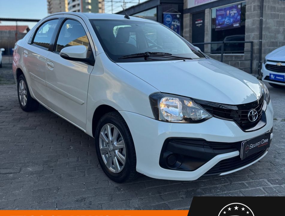 Toyota ETIOS X Plus Sedan 1.5 Flex 16V 4p Aut.