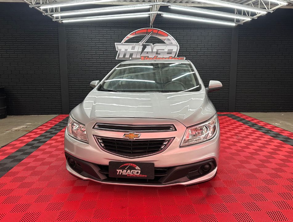 Chevrolet ONIX HATCH LT 1.0 8V FlexPower 5p Mec.