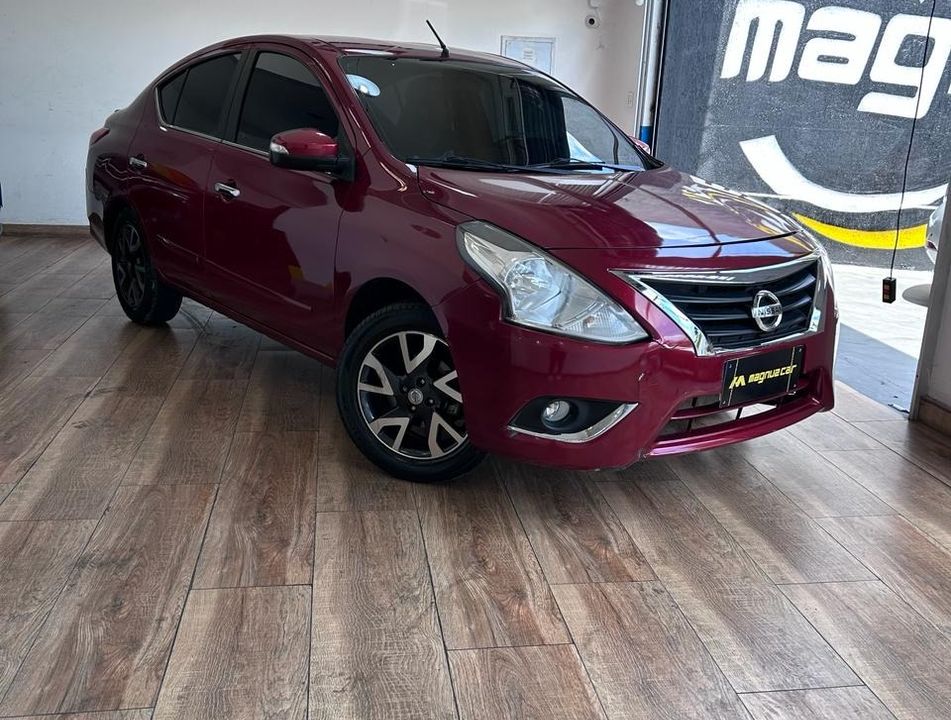 Nissan VERSA UNIQUE 1.6 16V FlexStart 4p Aut.