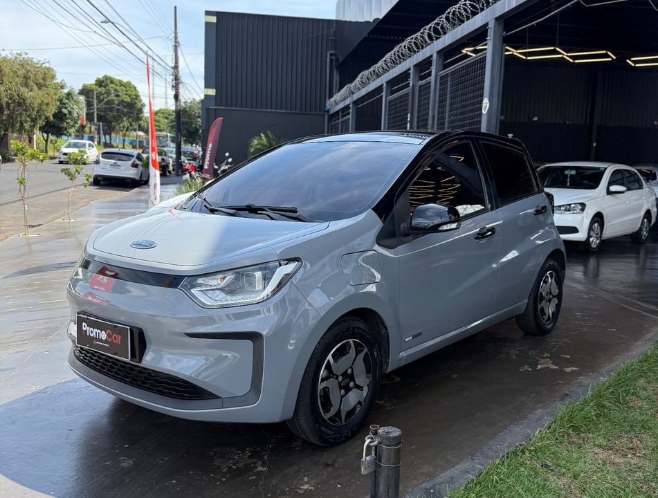 JAC e-JS1 62cv 5p Aut. (Elétrico)