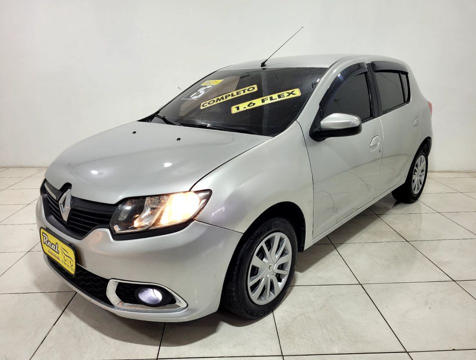Renault SANDERO Expression Hi-Power 1.6 8V 5p