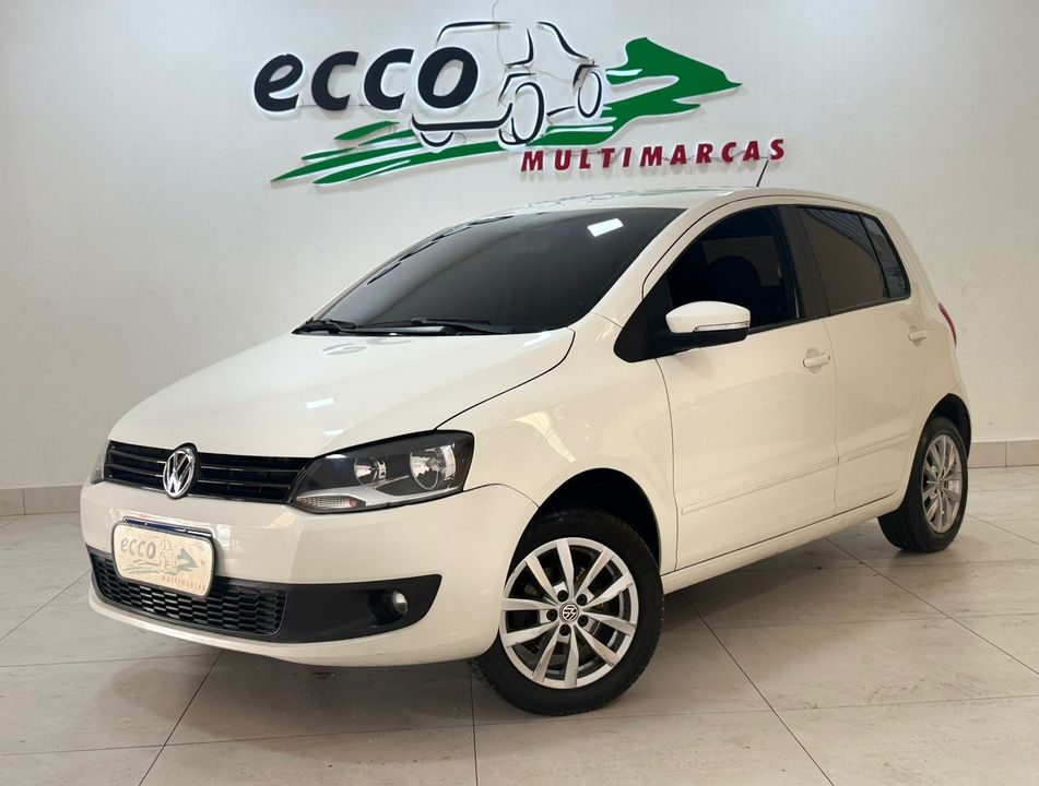 VolksWagen Fox 1.6 Mi Total Flex 8V 5p