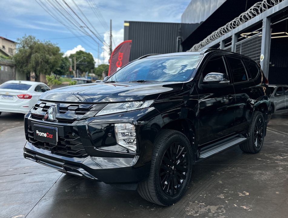 Mitsubishi Pajero Sport Le.Black 2.4 4x4 (Die) Aut.