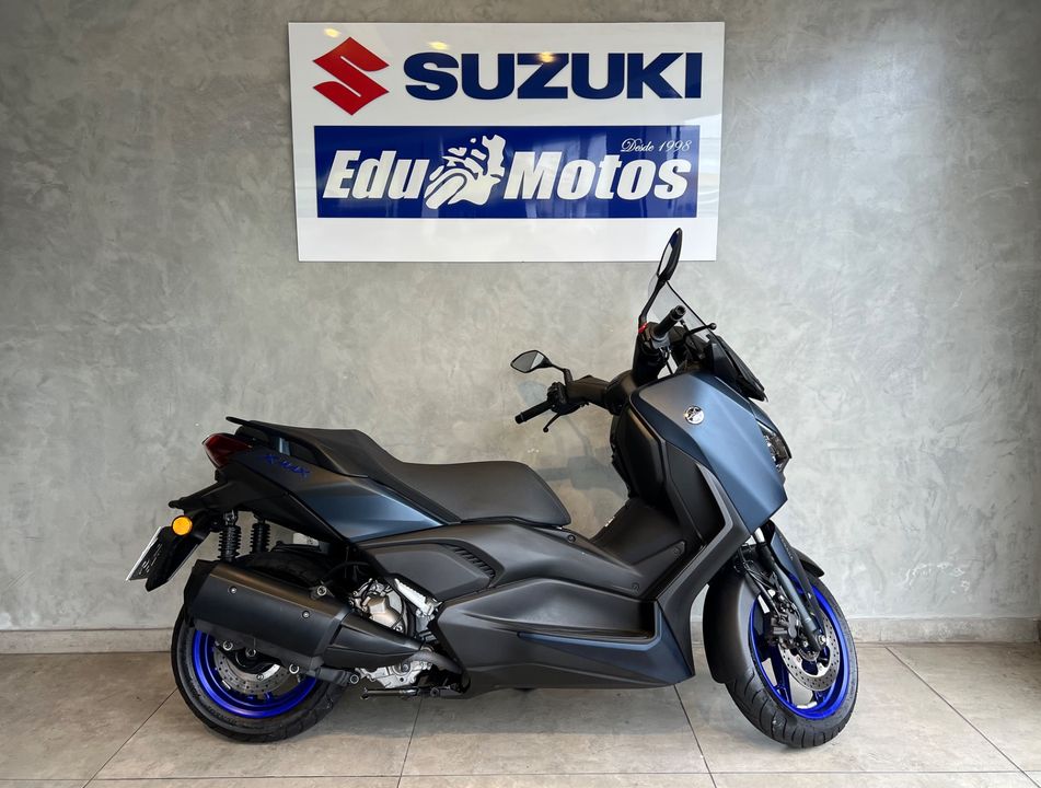 YAMAHA XMAX 250 CONNECTED 