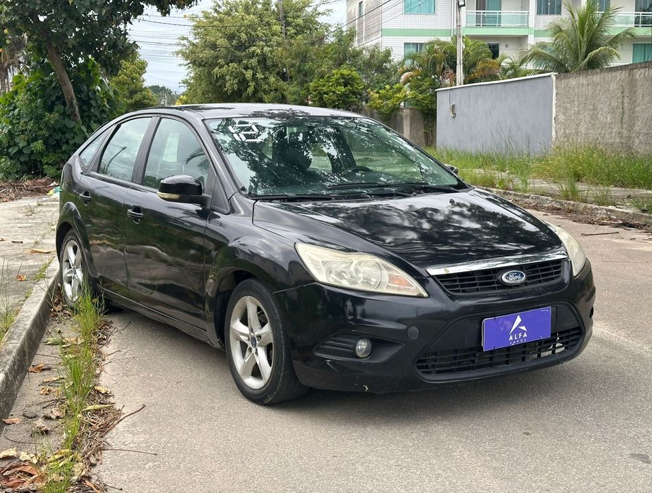Ford Focus Sedan 1.6/1.6 Flex 8V/16V 4p Mec.