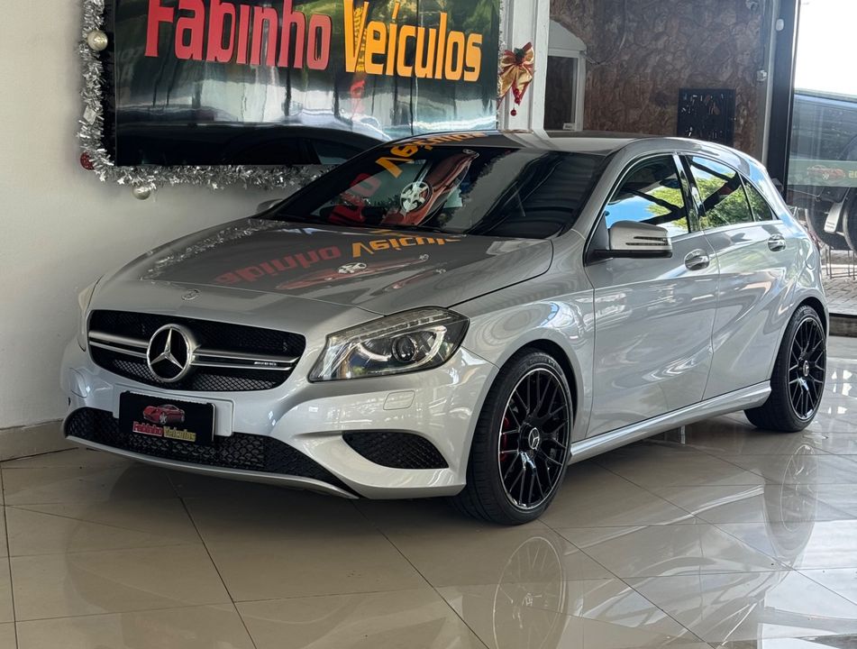Mercedes Classe A 200 1.6 TB 16V Urban 156cv Aut.