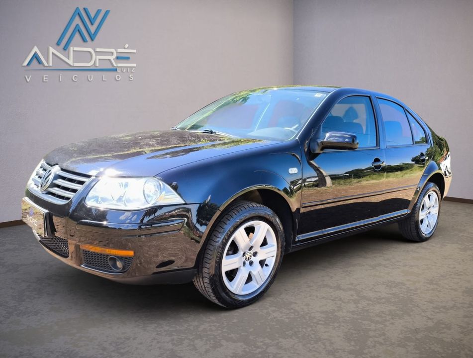 VolksWagen Bora 2.0/ 2.0 Flex 8v Mec.