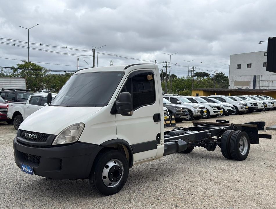 IVECO DAILY TRUCK CHAS. 70C17 2p (dies.)(E5)