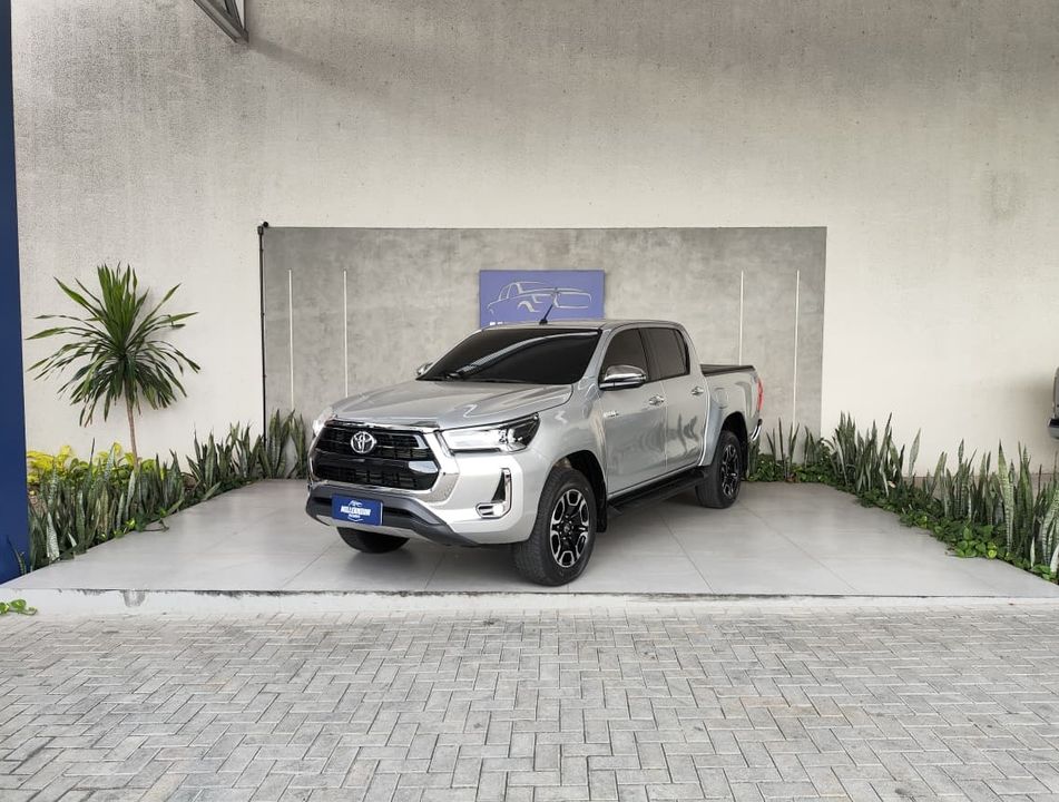 Toyota Hilux CD SRV 4x4 2.8 TDI Diesel Aut.