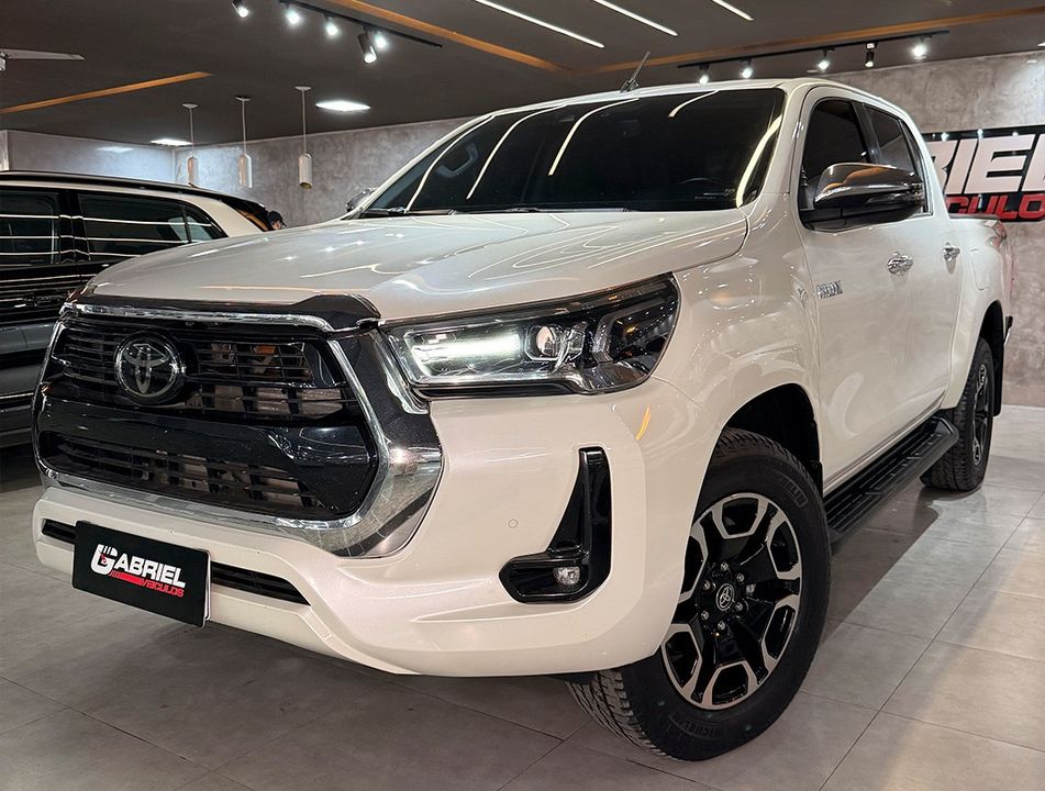 Toyota Hilux CD SRX 4x4 2.8 TDI 16V Diesel Aut.