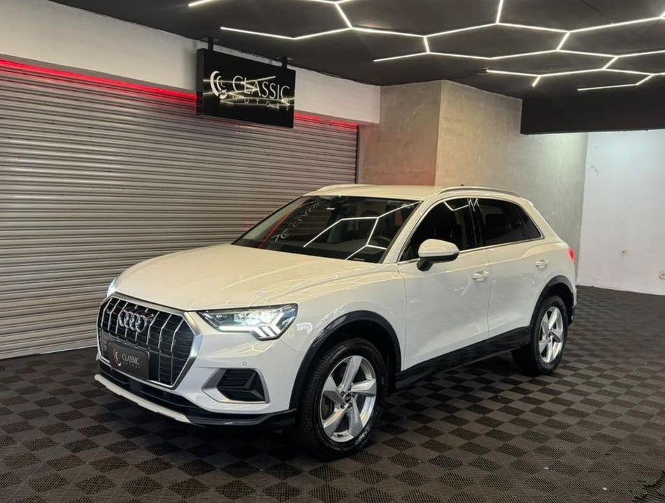 Audi Q3 Performance 2.0 TFSI Tiptr. Quattro