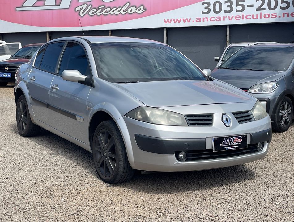 Renault Megane Sedan Dynamique Hi-Flex 1.6 16V