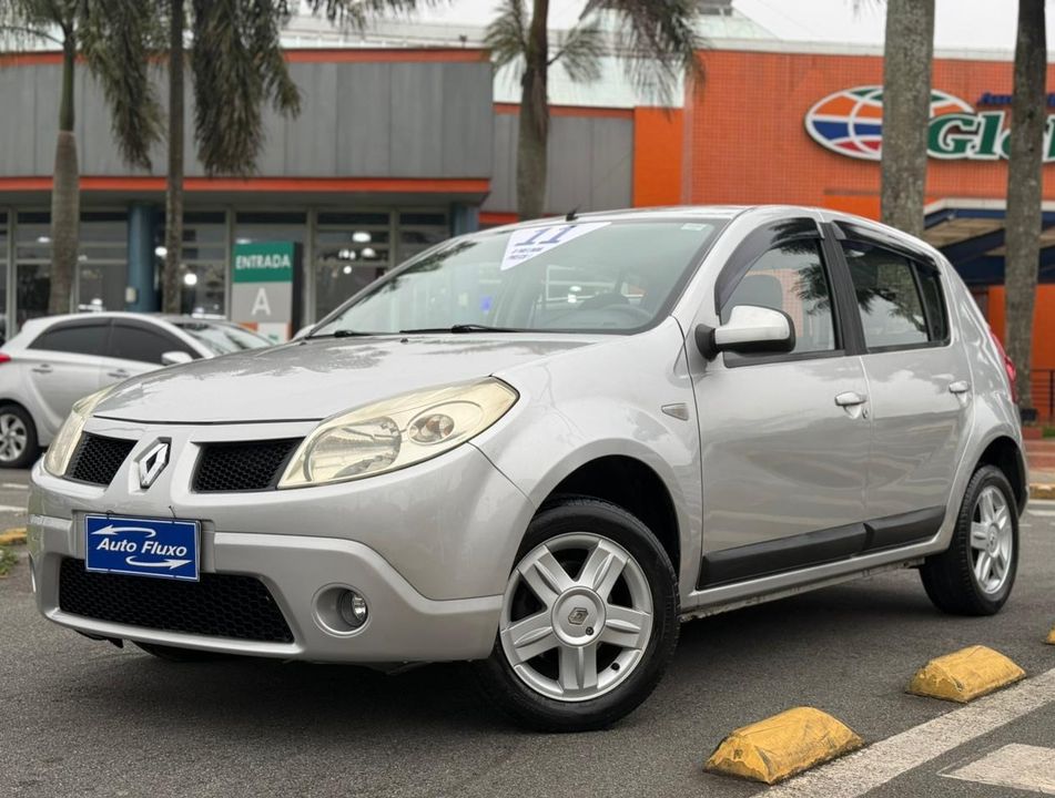 Renault SANDERO Privilège Hi-Flex 1.6 8V 5p