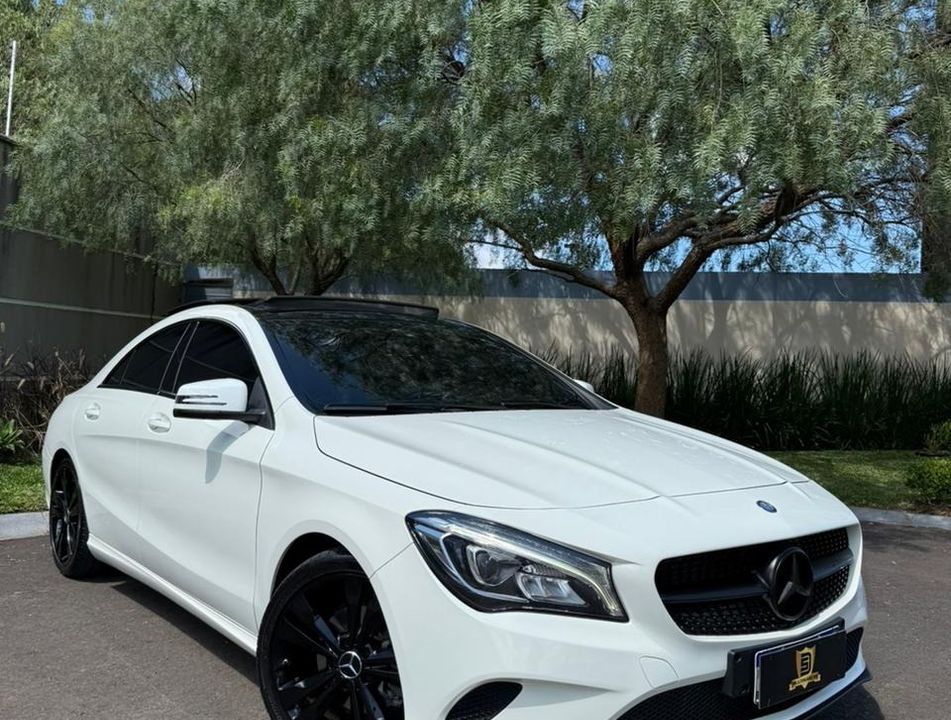 Mercedes CLA-200 Vision 1.6 TB 16V Flex Aut.