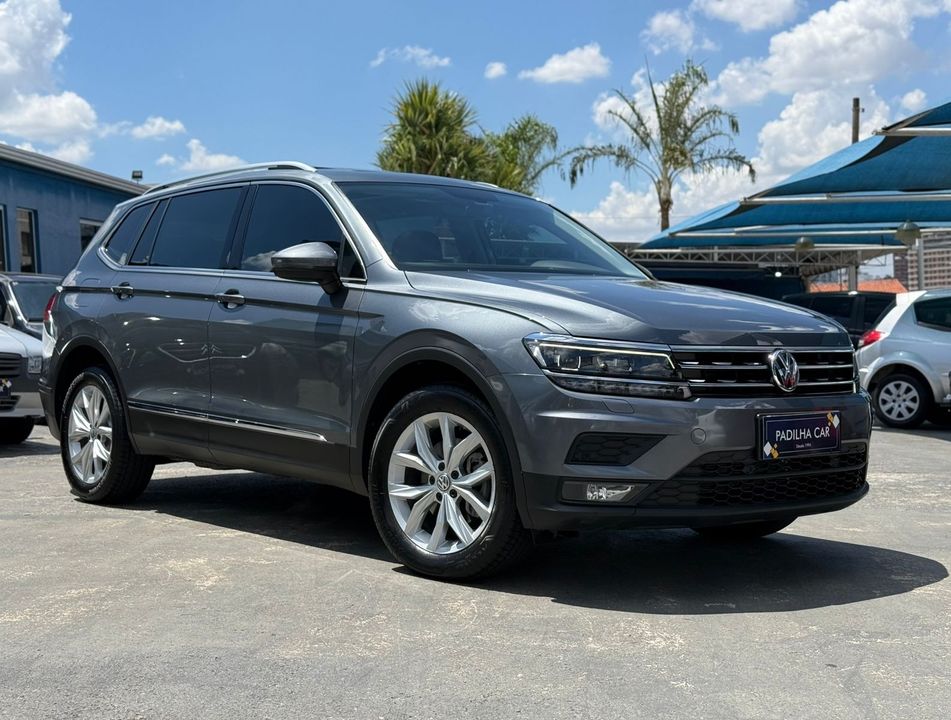 VolksWagen TIGUAN Allspac Comf 250 TSI 1.4 Flex